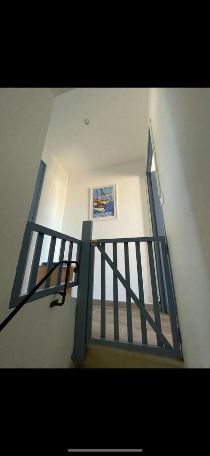Le Gabian, duplex proche plage et centre Sanary-sur-Mer Extérieur photo