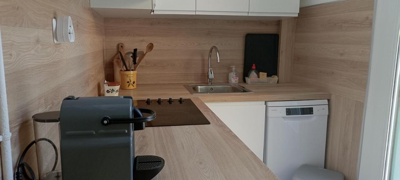 Le Gabian, duplex proche plage et centre Sanary-sur-Mer Extérieur photo