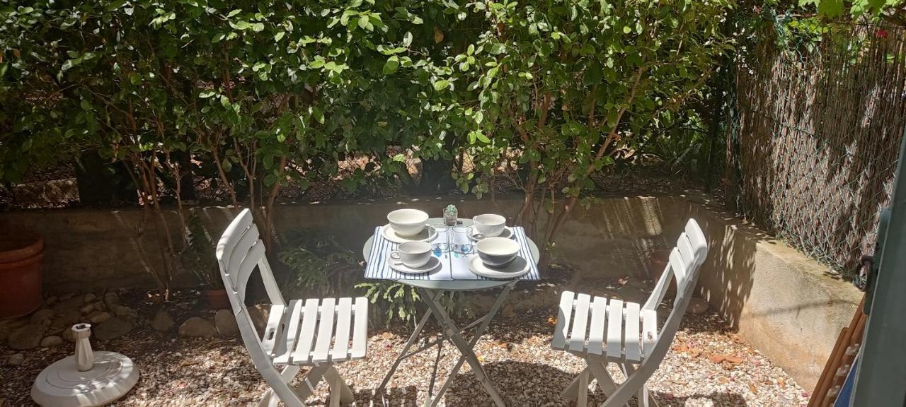 Le Gabian, duplex proche plage et centre Sanary-sur-Mer Extérieur photo